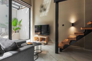 Smart TV - Chrysma Urban Living 2, Apartment (Rhodes)