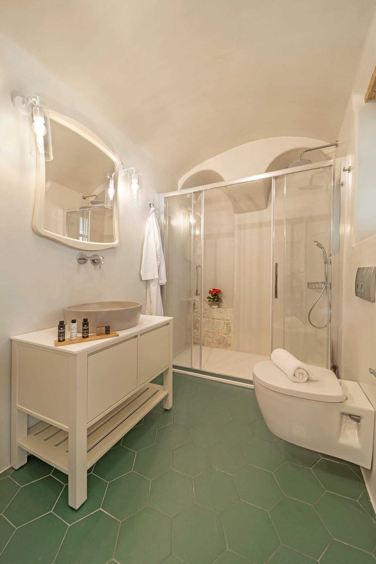 Shower, hair dryer