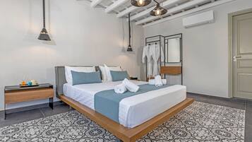 1 bedroom, iron/ironing board, travel crib, free WiFi