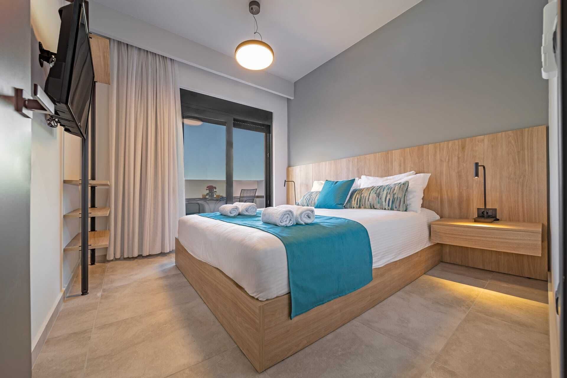 1 dormitorio, tabla de planchar con plancha, wifi gratis y ropa de cama