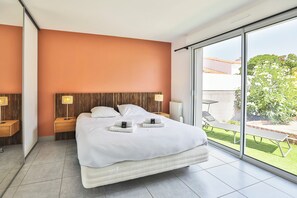 2 bedrooms, iron/ironing board, Internet, bed sheets - La tranquillité bleue - 4* with SPA and parking lot (Les Sables-d'Olonne)