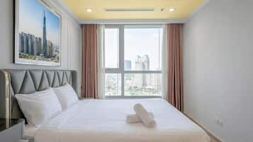 Basic Apartment, City View