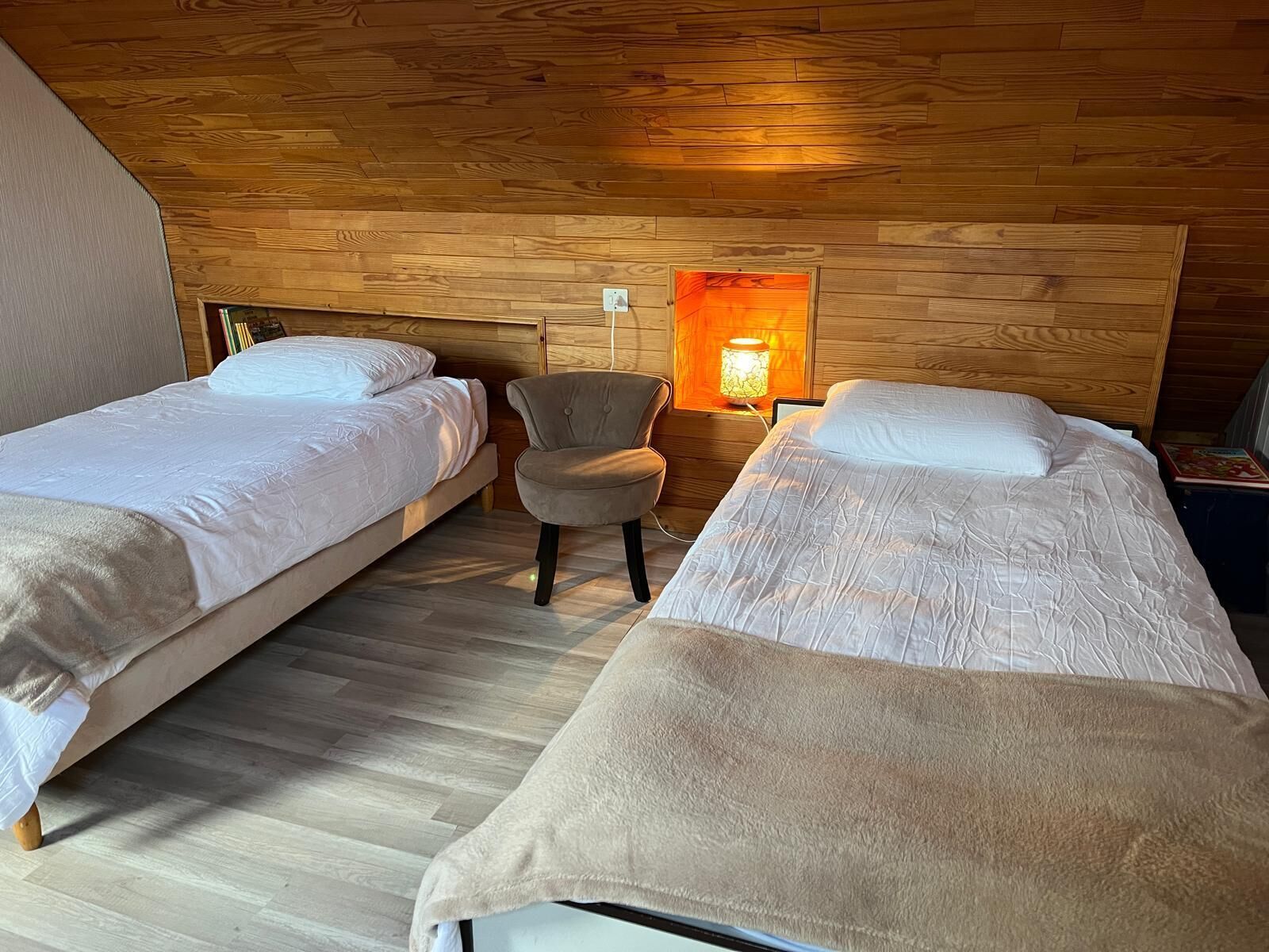 2 slaapkamers, internet, beddengoed