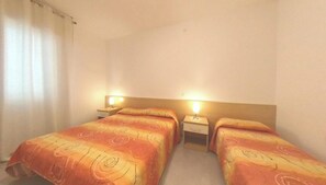 Apartment, 2 Bedrooms, Terrace - Perfectly Located Flat Near the Beach and Shops (Lignano Sabbiadoro)