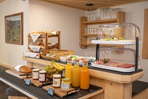 Desayuno buffet incluido todos los días