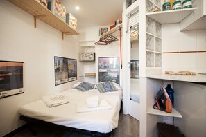 1 chambre, Wi-Fi gratuit, draps fournis
