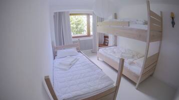3 Schlafzimmer, Bügeleisen/Bügelbrett, kostenloses WLAN, Bettwäsche