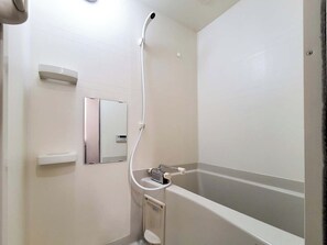 Free toiletries, hair dryer, towels, shampoo - Crecia Doutonbori (Osaka)