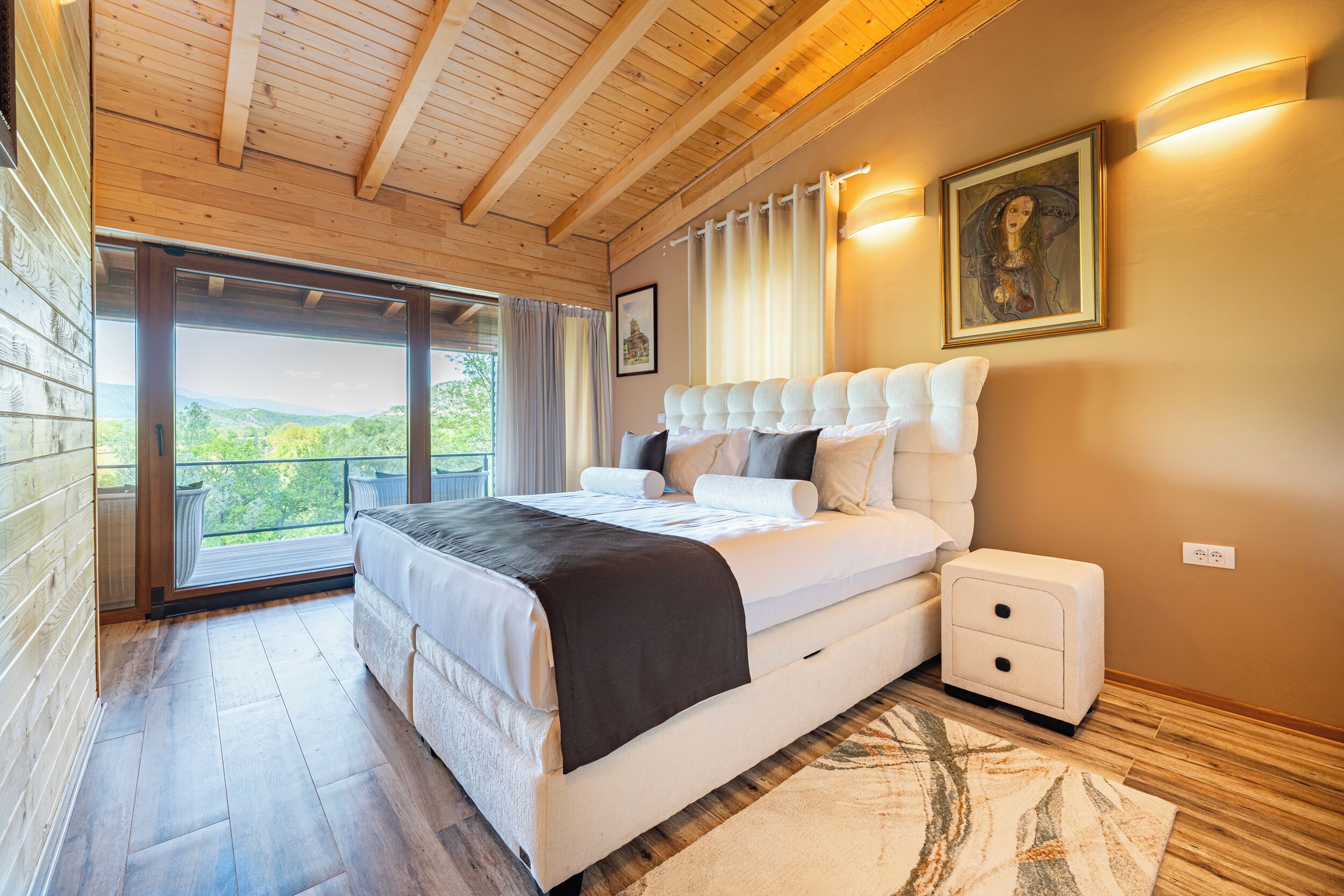 1 bedroom, iron/ironing board, internet, bed sheets