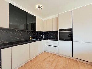 Private kitchen - Apartment Top 3
with a lovely sunny balcony (Novalja)