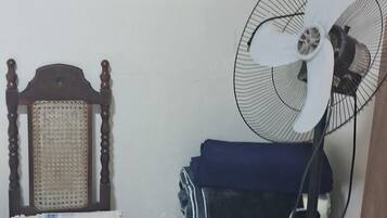 Comfort Triple Room, Mobility Accessible | Interior