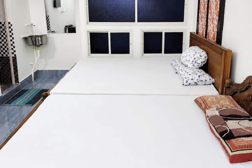 Hotel Sandhya Home stay Puri