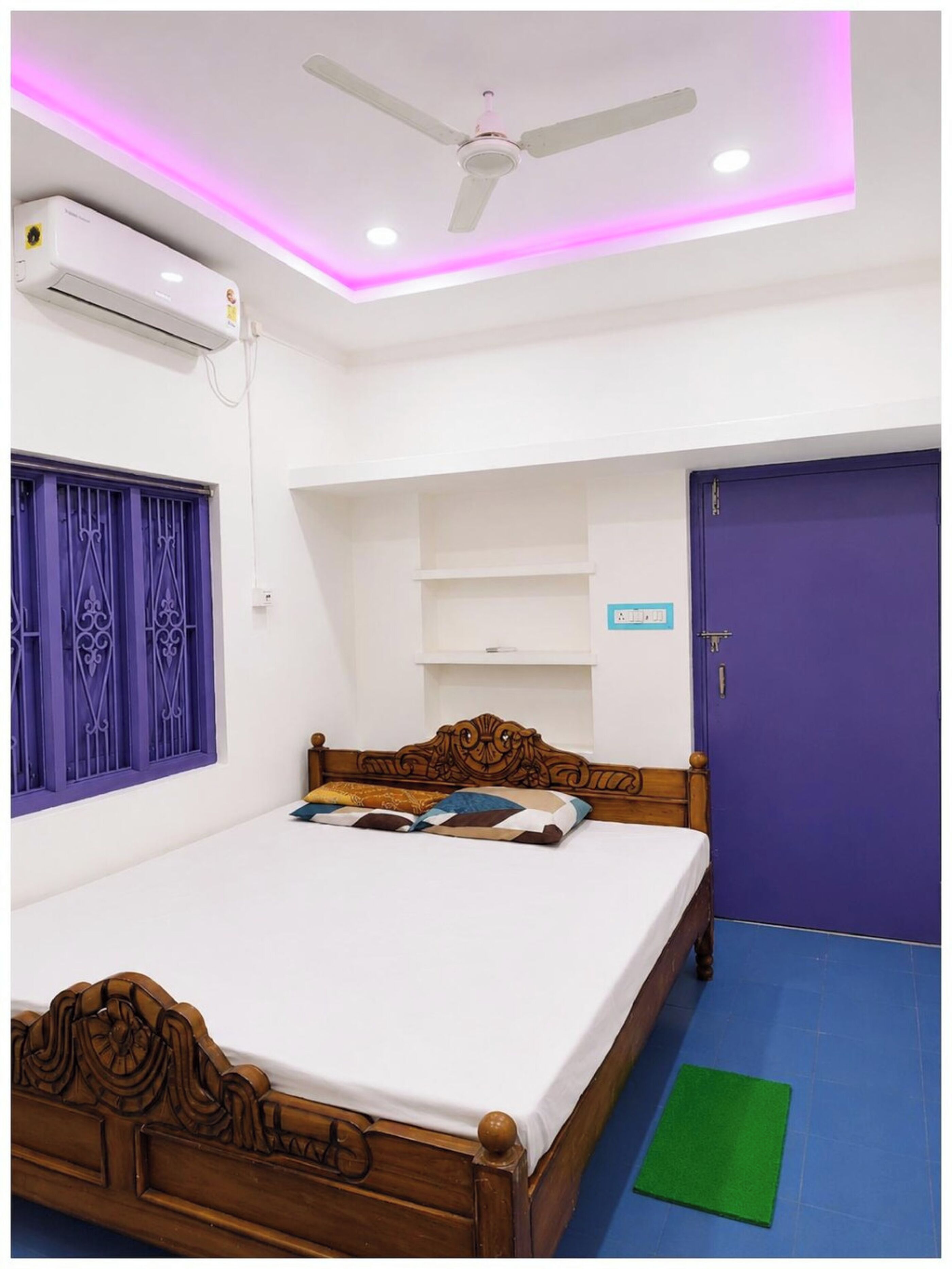 Deluxe Double Room, Air conditioning | Hypo-allergenic bedding, desk, soundproofing, free WiFi