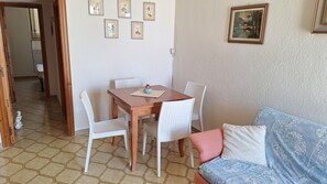 Dining - The house by the sea, a typical Salento home 50 meters from the spa (Santa Cesarea Terme)