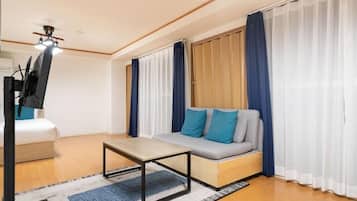 Apartment(1002), Non Smoking | WiFi (free)