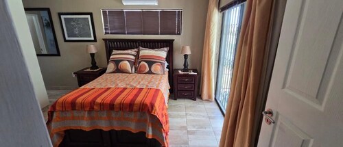 Klaas Vakie Guesthouse