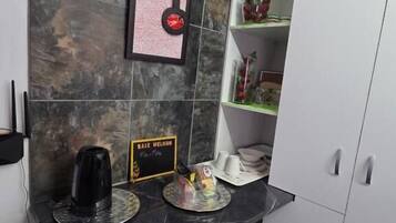 Kamar Twin | Interior