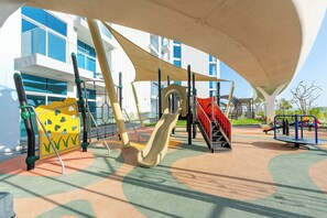Children’s area - Free housekeeping visits during your stay - StayShort - Modern New Studio in Arjan that Sleeps 4 (Arjan)