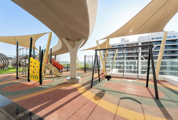 Children’s area - Free housekeeping visits during your stay - StayShort - Modern New Studio in Arjan that Sleeps 4 (Arjan)