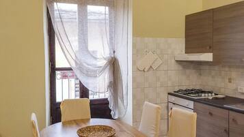 Maison, balcon | Cuisine privée