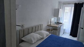 1 chambre, Wi-Fi gratuit, draps fournis