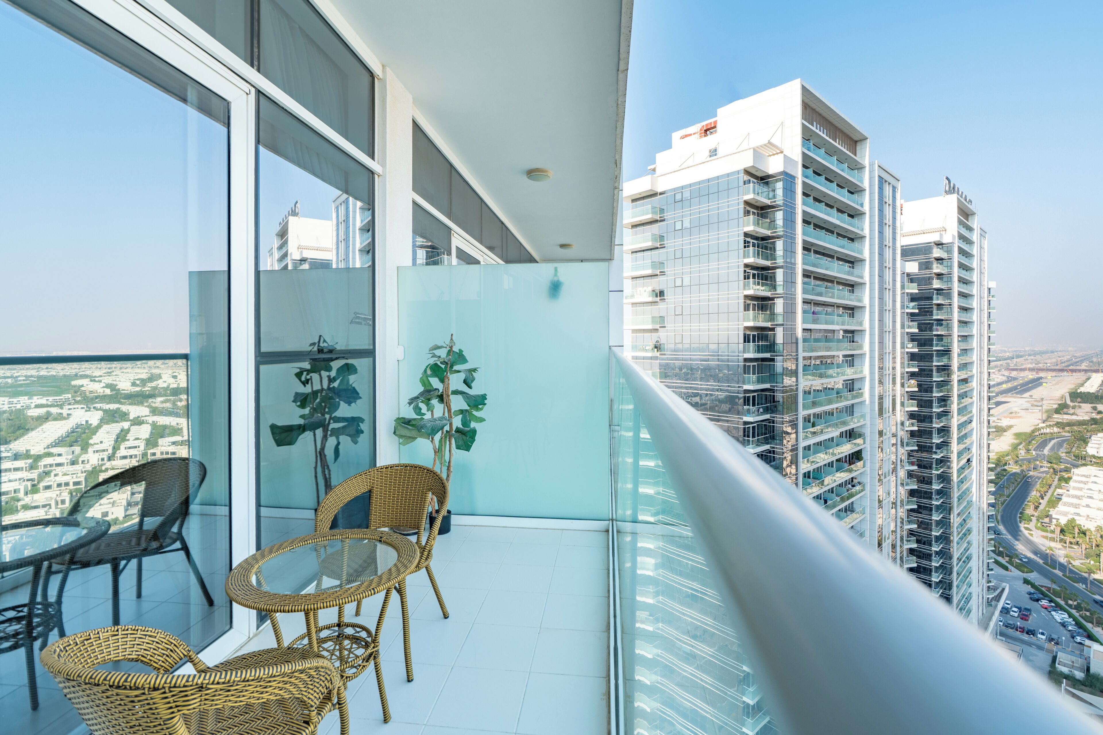 Exclusive Studio, Non Smoking, City View | Property grounds