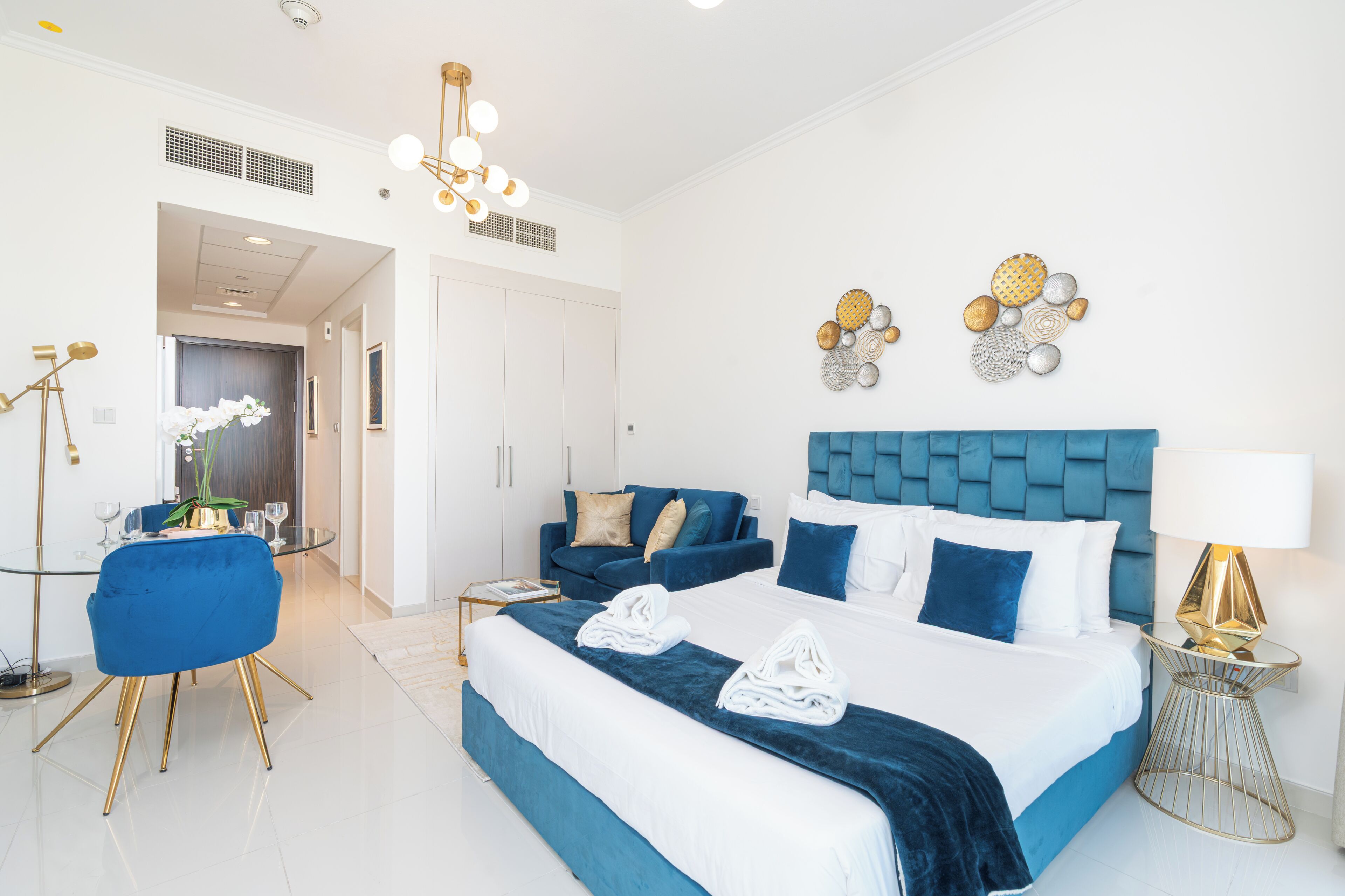 Exclusive Studio, Non Smoking, City View | In-room safe, blackout curtains, soundproofing, iron/ironing board