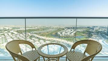 Exclusive Studio, Non Smoking, City View | Property grounds