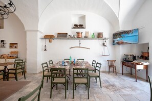 Dining - Apartment 'Lamapecora' with Wi-Fi and Air Conditioning (Fasano)