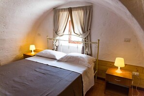 Room - Room 'Lamapecora - Pecora 2' with Balcony, Wi-Fi and Air Conditioning (Fasano)