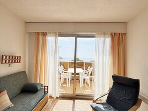 TV - Cozy studio for 4 with unlimited Wi-Fi (Roquebrune-Cap-Martin)
