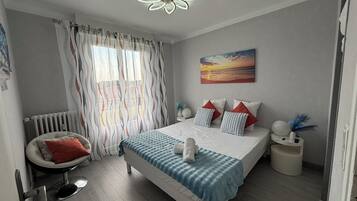 3 Schlafzimmer, Bügeleisen/Bügelbrett, Reisekinderbett, kostenloses WLAN