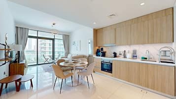 Exclusive Apartment, Non Smoking, Sea View | Private kitchen