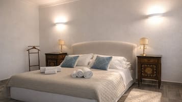 Standard Double Room, Patio, Sea View