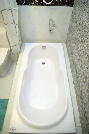 Estúdio básico | Banheiro