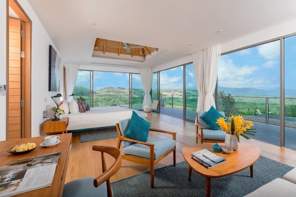 Tropical Castle Villa Phuket - Phuket