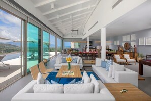 Interior - Tropical Castle Villa Phuket  (Choeng Thale)
