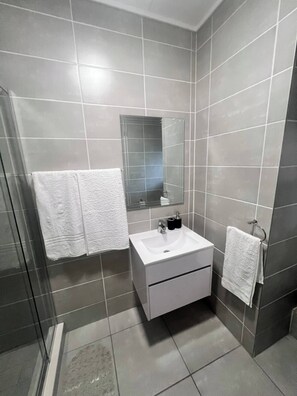 Căn hộ, 1 phòng ngủ, ban công | Phòng tắm