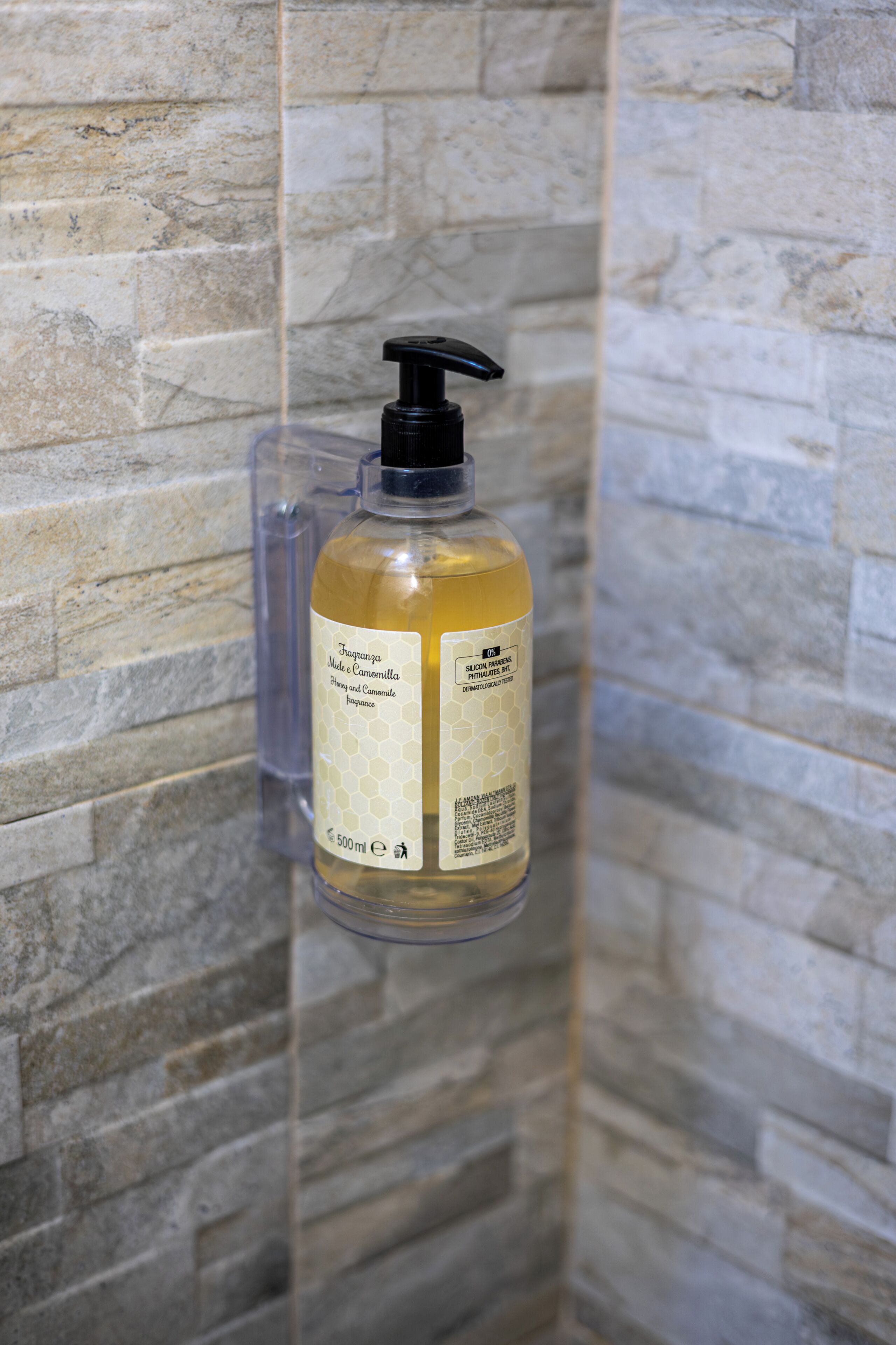 Comfort Apartment, Private Bathroom, City View | Bathroom amenities