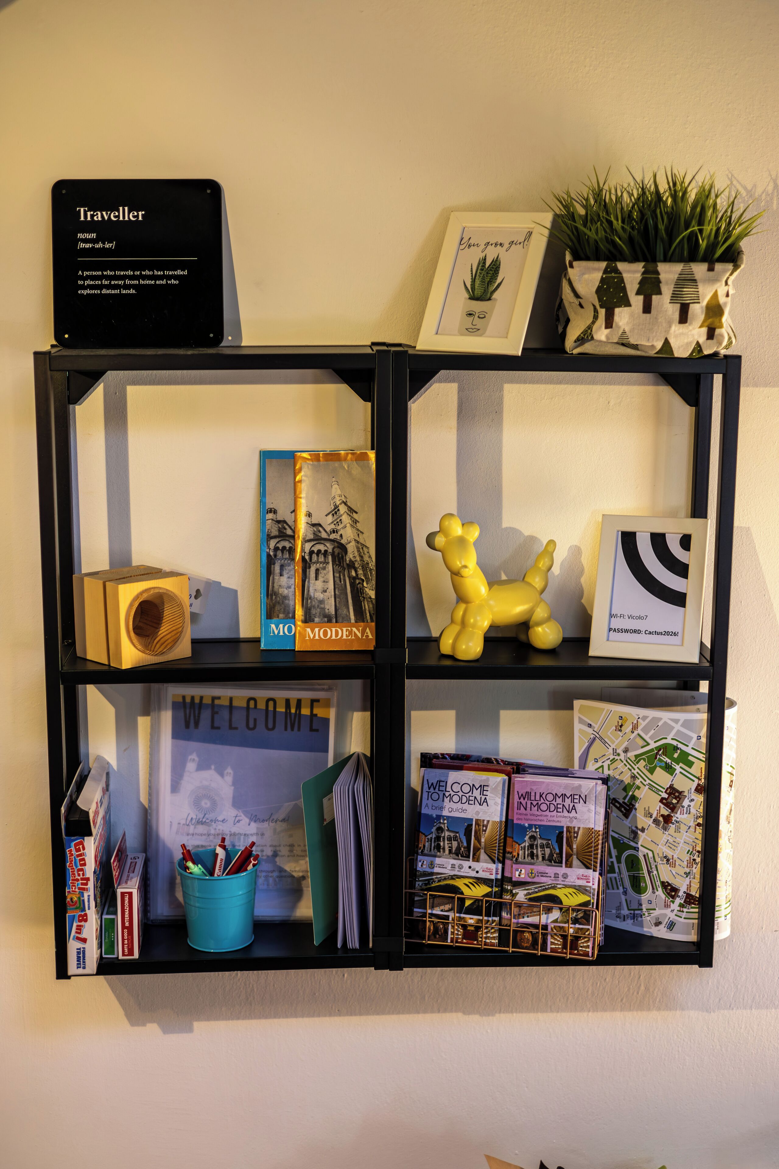 Comfort Apartment, Private Bathroom, City View | Interior