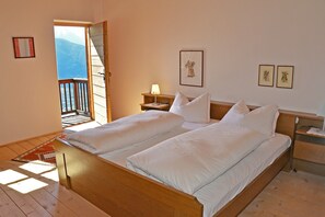 4 bedrooms, WiFi