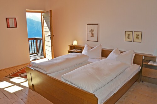 Holiday Home 'Kohlstatt Hof Ferienhaus' with Mountain View, Private Terrace & Wi-Fi