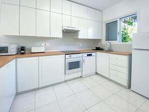 Private kitchen - Paphos Coastal Path Retreat | Modern 3BR Home (Chlorakas)