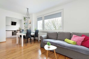 Interior - Functional Apartment | Close to the Beach and the Redlowski Cliffs (Gdynia)