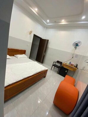 Basic Studio, Balcony, City View - Nha Nghi Phi Yen (Can Tho)