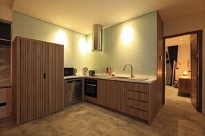 Private kitchen - Modern 4BR Villa with Pool | Rawai | Capital Pro (Rawai)