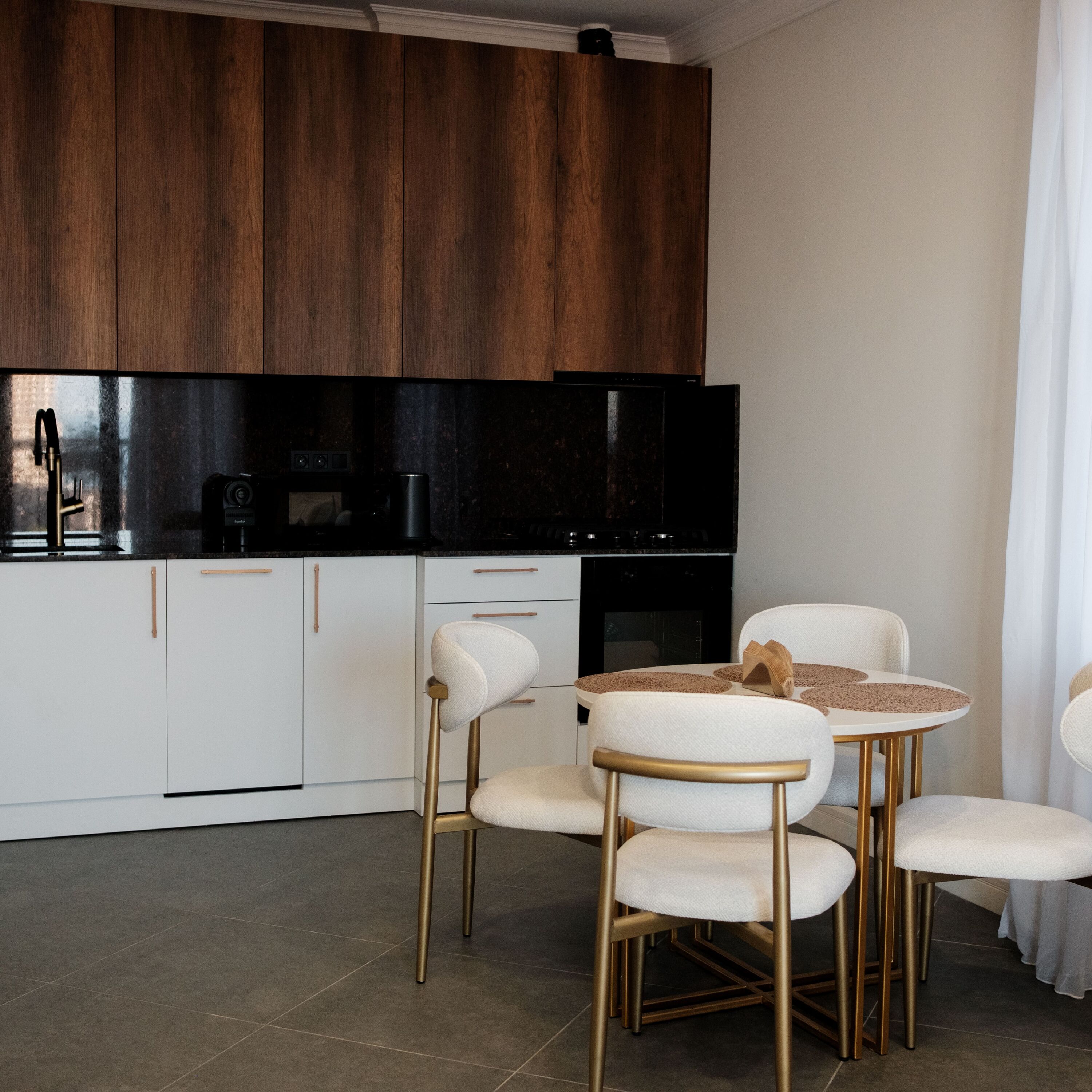 Luxury Penthouse, Sea View | Private kitchen