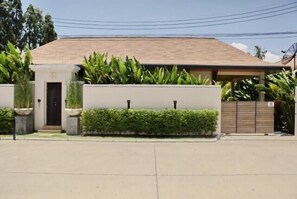 Exterior - 3BR Pool Villa Kokyang Rawai | Capital Pro (Rawai)