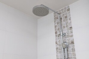 Haartrockner, Bidet