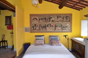 2 bedrooms, iron/ironing board, WiFi, bed sheets - Apartment in farmhouse, nestled in olive grove, 15 minutes from Lucca (Capannori)